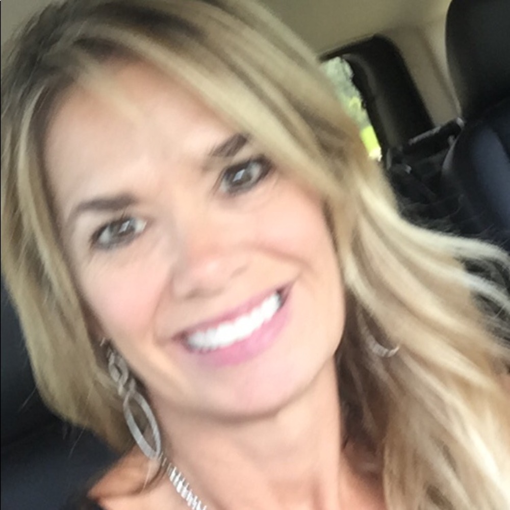 Meet your Posher, Charmon